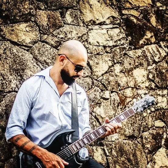 Thiago Rock Rodrigues ao vivo em Belo Horizonte Charada Pub Savassi sábado, 14 de março de 2026 às 19:30