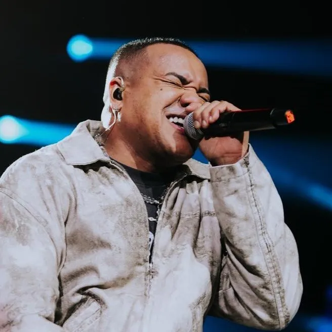 Vitinho no Rio Samba Beach Rio de Janeiro Faro Beach Club 22 de março de 2026 às 15h