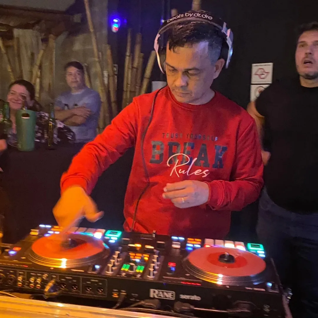 DJ Rick Barbosa com Túnel do Tempo Fest em Presidente Prudente no Umê Brasa e Mar dia 7 de março de 2026 às 21h